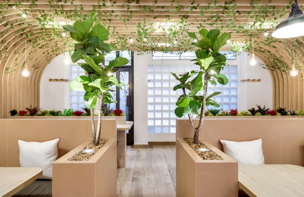 HUBSY café & coworking Saint-Lazare